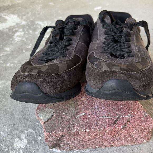 Prada camouflage sneakers - Picture 10 of 11